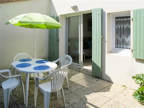 Holiday Home/Apartment - 4 persons -  - Ile De Re - 17630