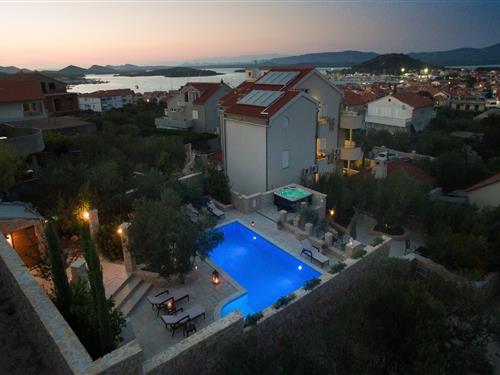 Villa - 22 personer -  - 22243 - Murter