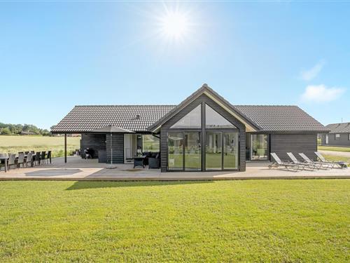 Sommerhus - 10 personer -  - Strandvænget - Saksild - 8300 - Odder