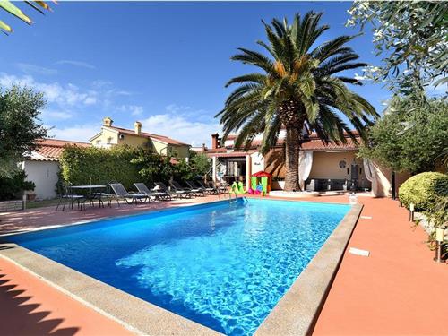 Holiday home - 6 persons -  - Ulica Monte Magno - 52100 - Pula