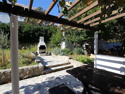 Holiday Home/Apartment - 4 persons -  - Istarska - 51523 - Baška