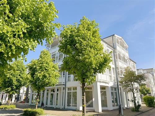 Feriecenter - 4 personer -  - Seeparkpromenade - 18586 - Sellin (Ostseebad)