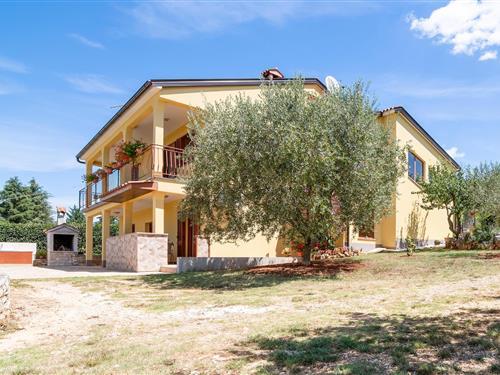 Holiday apartment - 4 persons -  - 52440 - Porec