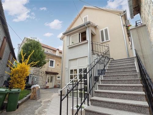 Holiday Home/Apartment - 5 persons -  - Brnaska ulica - Split-Sinj - 21230 - Sinj