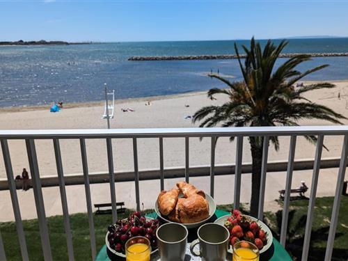 Holiday Home/Apartment - 4 persons -  - 30240 - Le Grau Du Roi