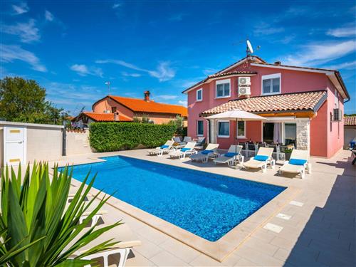 Holiday home - 6 persons -  - Bokordici - 52100