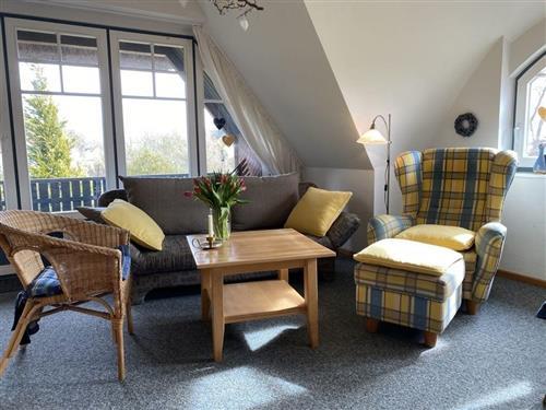 Holiday Home/Apartment - 4 persons -  - Chausseestr. 42 + - 18375 - Born / Darß