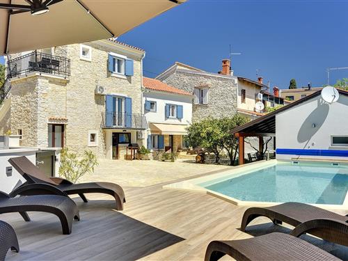 Holiday apartment - 4 persons -  - 52100 - Pula