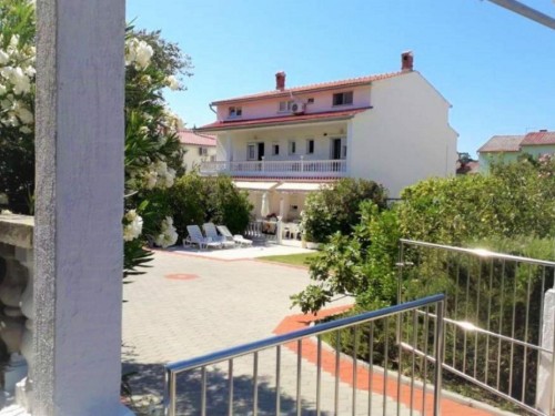 Holiday apartment - 9 persons -  - Palit - 51280 - Palit,Rab