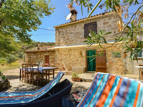 Holiday home - 4 persons -  - Lieu-dit "Tighiaccia" Route de - Cupabia - 20138 - Coti-Chiavari