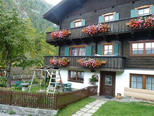 Bondegård - 5 personer -  - Hof - 9844 - Heiligenblut