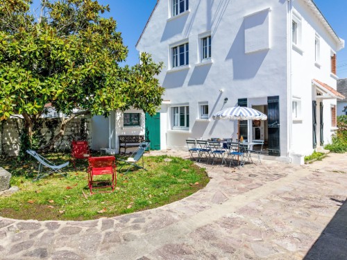 Holiday home - 9 persons -  - 44490 - Le Croisic