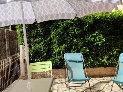 Holiday apartment - 4 persons -  - 83140 - Six Fours Les Plages