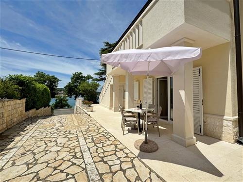 Holiday apartment - 3 persons -  - Šilo - 51515 - Šilo