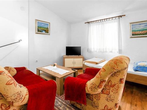 Holiday apartment - 4 persons -  - Pulska - 52440 - Porec