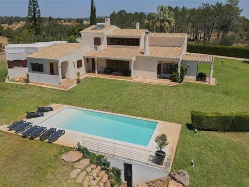 Villa - 8 personer -  - 2372 - Pinheiral - State Of Rio