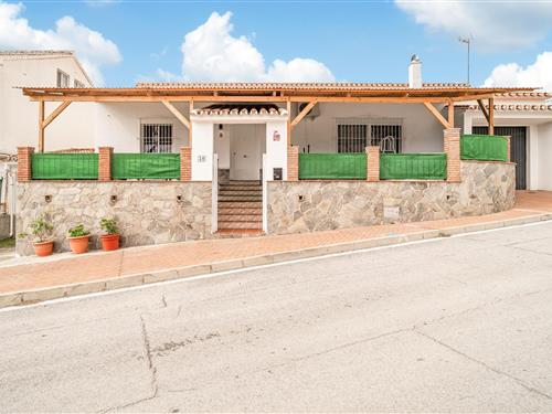 Holiday home - 4 persons -  - Barriada Ventorrillos - Ardales - 29551 - Carratraca