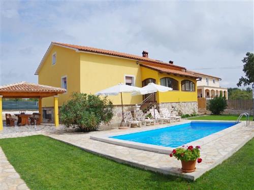 Holiday home - 8 persons -  - Bokordici - 52342