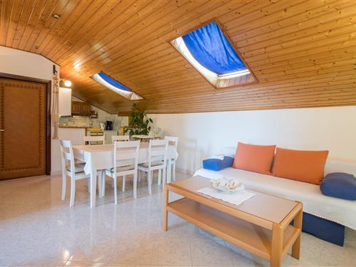 Holiday Home/Apartment - 4 persons -  - Umag - 52470 - Umag