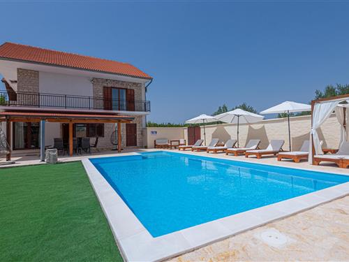 Sommerhus - 8 personer -  - Bribir - Skradin-Sibenik - 22000 - Sibenik