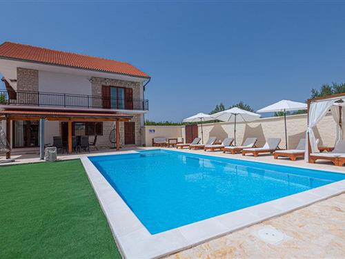 Sommerhus - 8 personer -  - Bribir - Skradin-Sibenik - 22000 - Sibenik