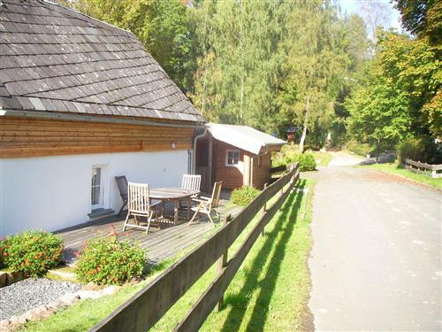 Holiday home - 5 persons -  - Elbersreuth - 95355