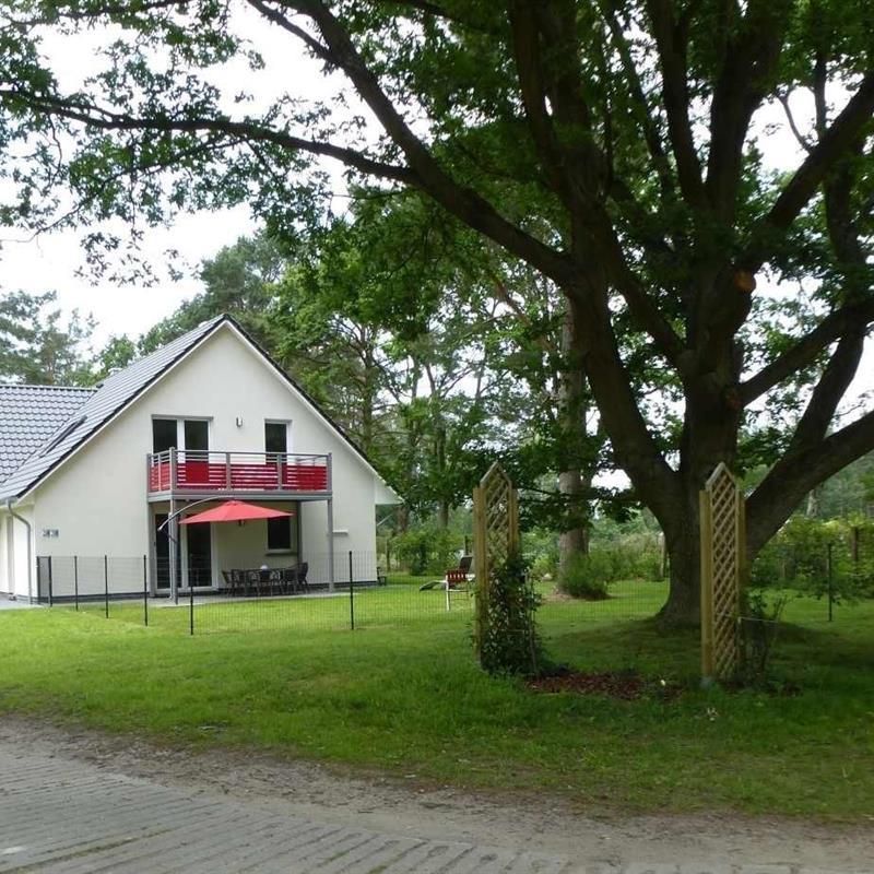 Sommerhus - 8 personer -  - Dankwardt-Straße - 18356 - Fuhlendorf