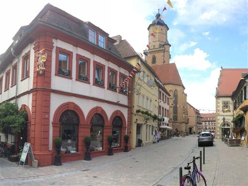 Ferienwohnung - 5 Personen -  - Hauptstraße - 97332 - Volkach