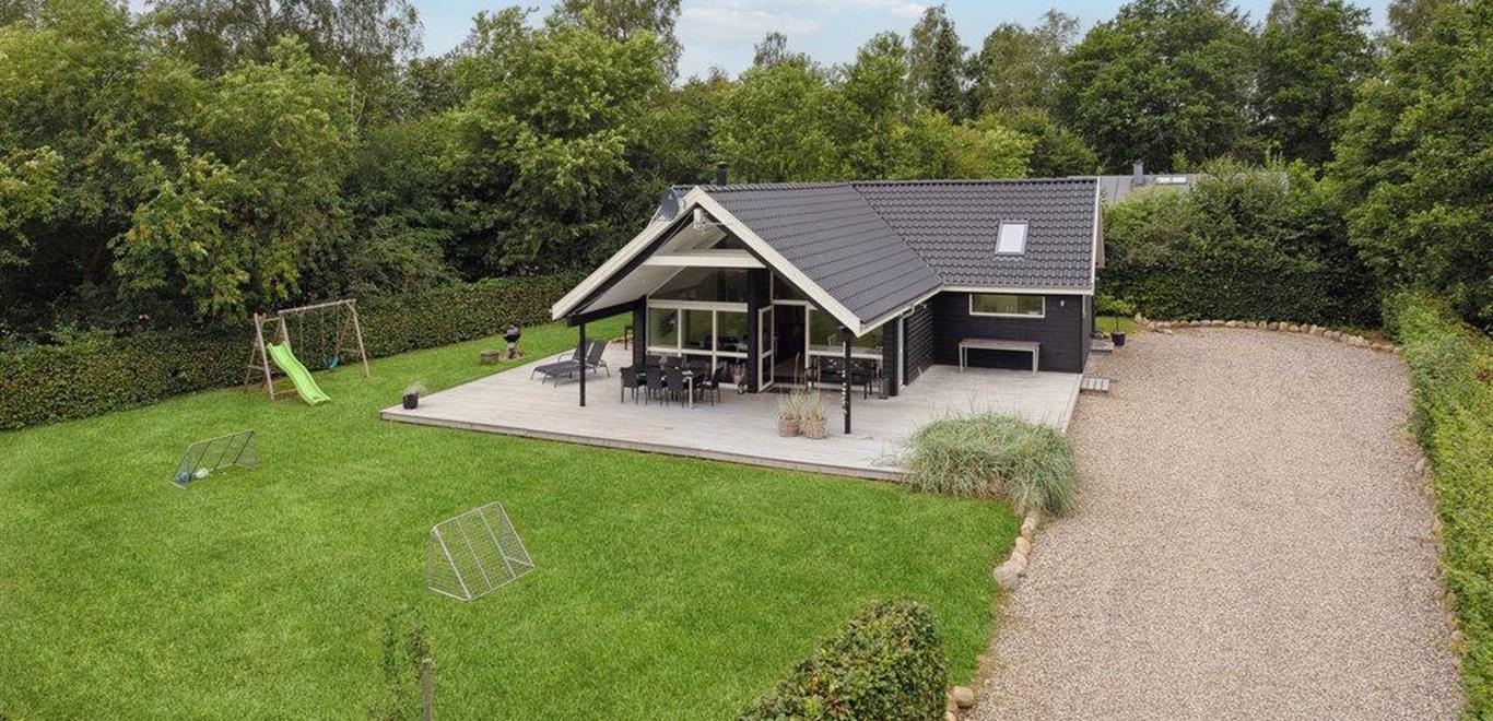 Emne nr.: 130-D82034