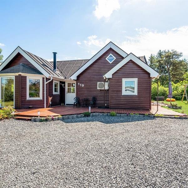 Emne nr.: 130-D82011