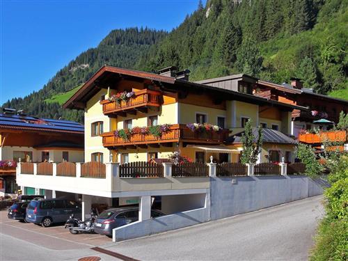 Holiday apartment - 8 persons -  - Marktstraße - 5611 - Großarl