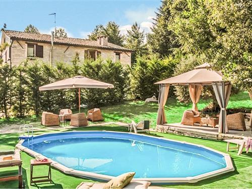 Sommerhus - 18 personer -  - Via Montescatto - 61043 - Cagli