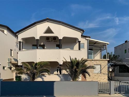 Ferieleilighet - 4 personer -  - Viric VII - 23234 - Vir