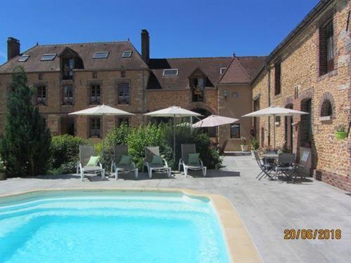 Holiday Home/Apartment - 4 persons -  - 89320 - Auxerre