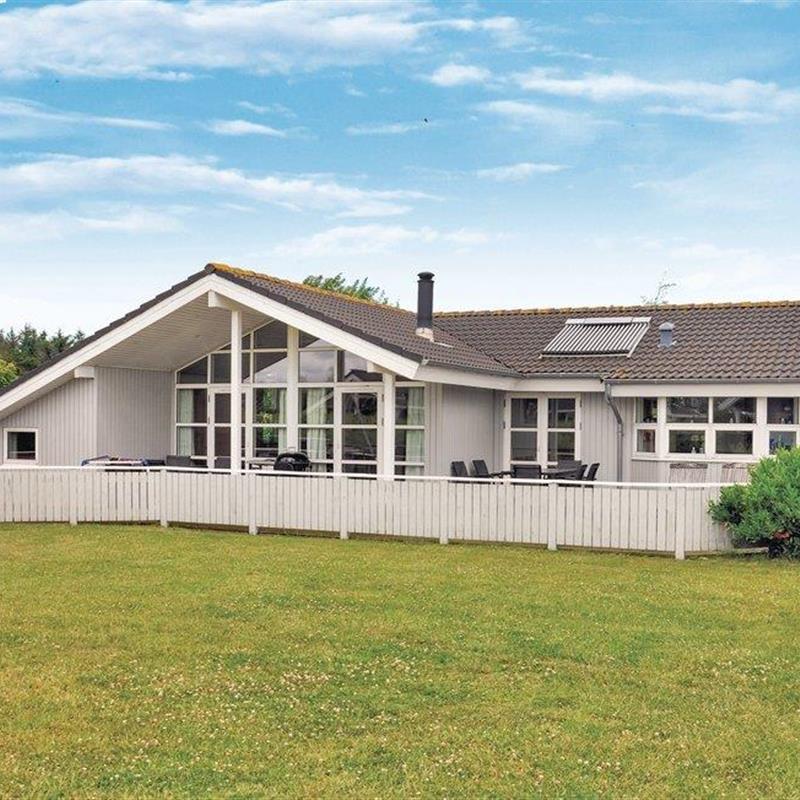 Sommerhus - 10 personer -  - Strandparken - Hasmark - 5450 - Otterup