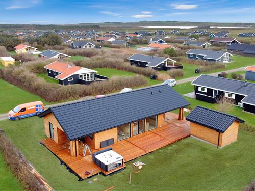 Sommerhus - 8 personer -  - Neerlandiavej - Vejlby Klit - 7673 - Harboøre