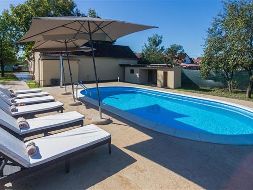 Ferienhaus - 6 Personen -  - Ulica 30. svibnja - Slavon. Brod-Donji Andrijevci - 35214 - Donji Andrijevci