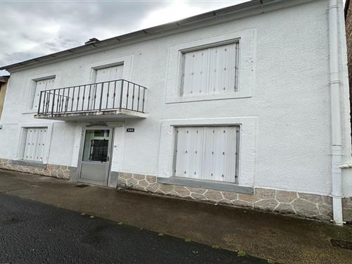 Holiday home - 8 persons -  - 63150 - La Bourboule