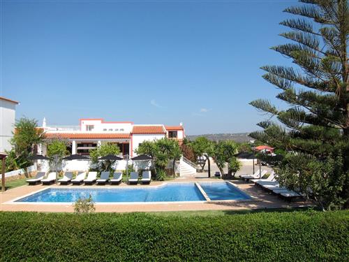 Holiday Home/Apartment - 6 persons -  - Estrada de Vale de Carro, Olhos d` água - 8200-636 - Albufeira