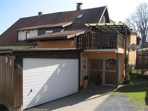 Holiday Home/Apartment - 6 persons -  - Emstadter Str. - 96472 - Rödental