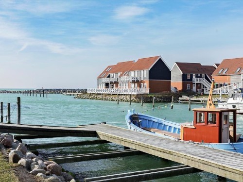 Fritidshus - 6 personer -  - Klintholm havneby - Stueplan - 4791 - Borre