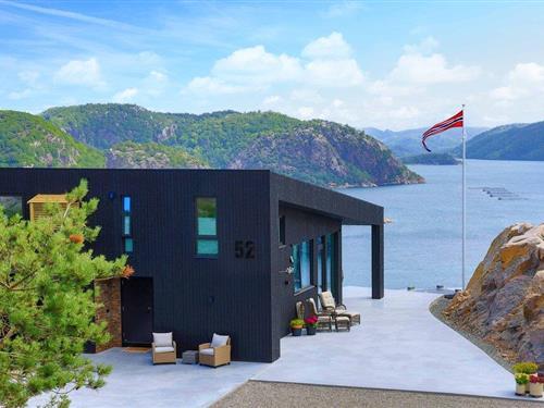 Fritidshus - 8 personer -  - Sjøfjellan - Lyngdal/Åmland/Grønnsfjorden - 4580 - Lyngdal