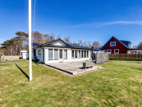 Fritidshus - 6 personer -  - Karlsrovägen - 312 61 - Mellbystrand