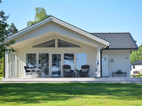 Holiday Home/Apartment - 5 persons -  - Briggen Fortunas väg - 384 72 - Timmernabben