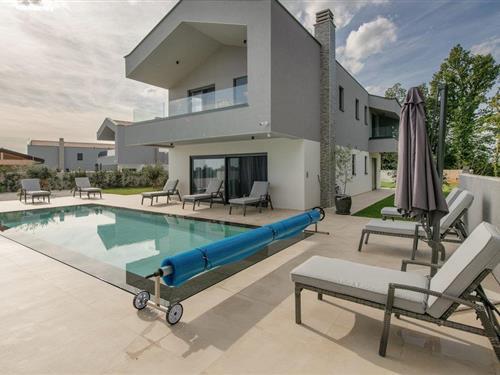 Holiday home - 9 persons -  - Rebici - Barban-Rebici - 52207 - Rebici