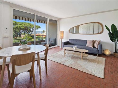Holiday apartment - 4 persons -  - 83990 - Saint-Tropez