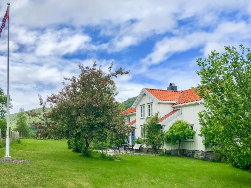 Fritidshus - 11 personer -  - Nasvikveien - 6532 - Averøy