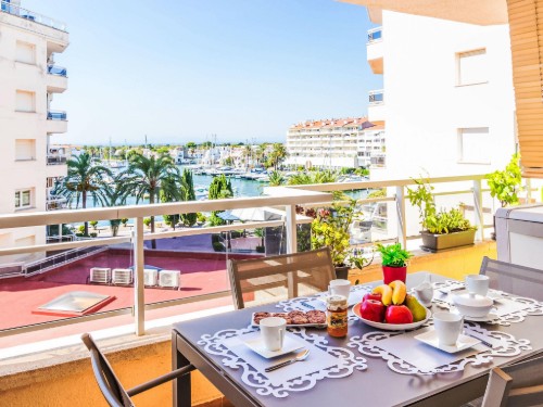 Ferieleilighet - 4 personer -  - 17487 - Empuriabrava