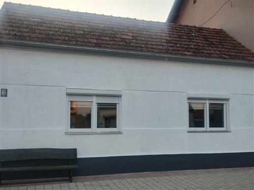 Ferielejlighed - 4 personer -  - Ulica bana Jelacica - 32252 - Otok