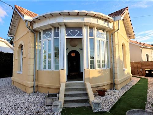 Villa - 10 persons -  - 33680 - Lacanau